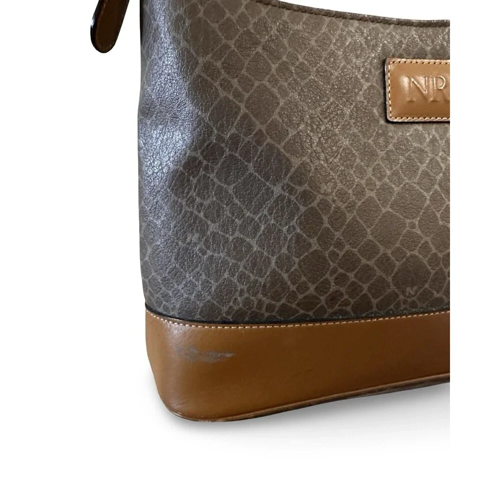 Nina Ricci 12x9x4 examine